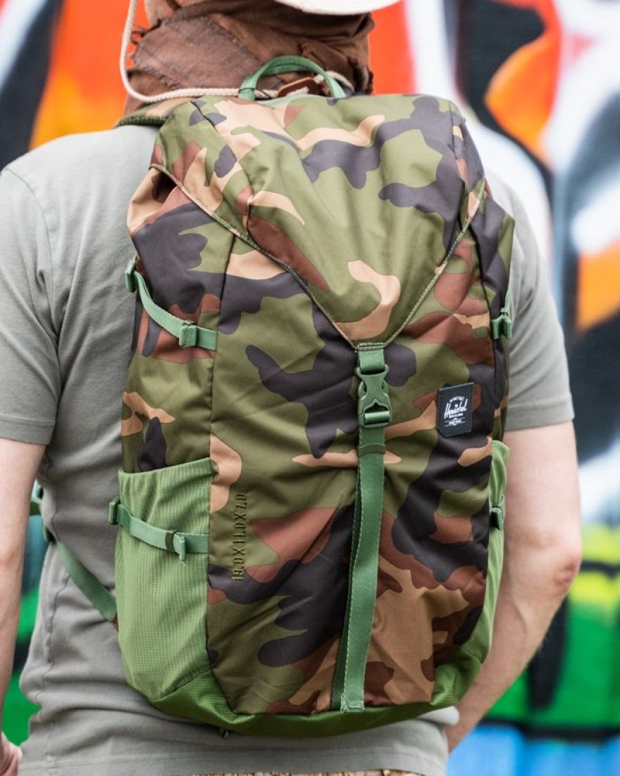 Varusteet Tuotemerkeittäin | Herschel Barlow Reppu Woodland Camo