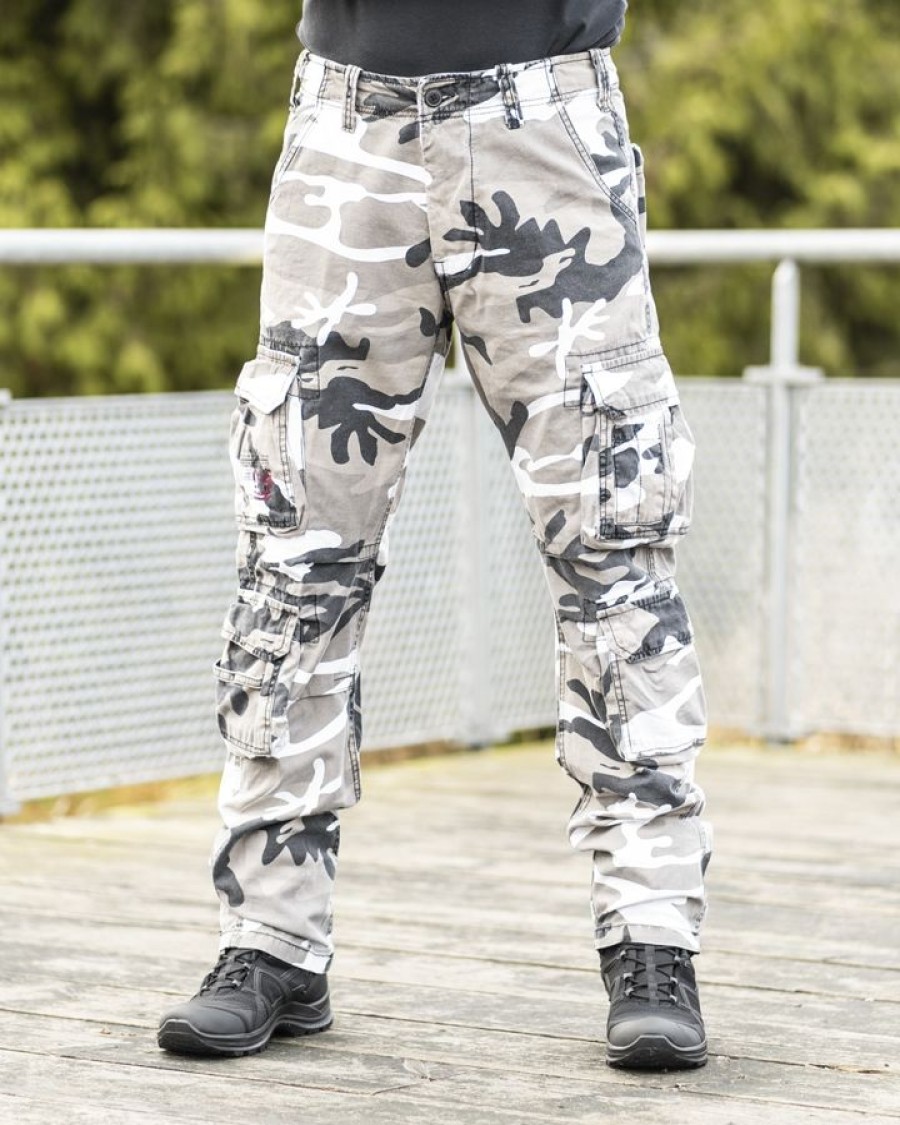 Housut Ja Reisitaskuhousut Housut ja Reisitaskuhousut | Airborne Reisitaskuhousut Regular Fit Urbancamo